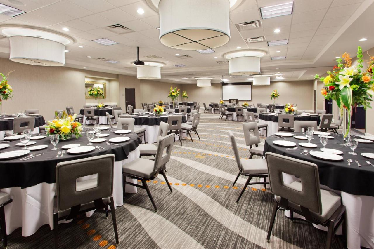 Courtyard By Marriott Columbus Феникс-сити Экстерьер фото
