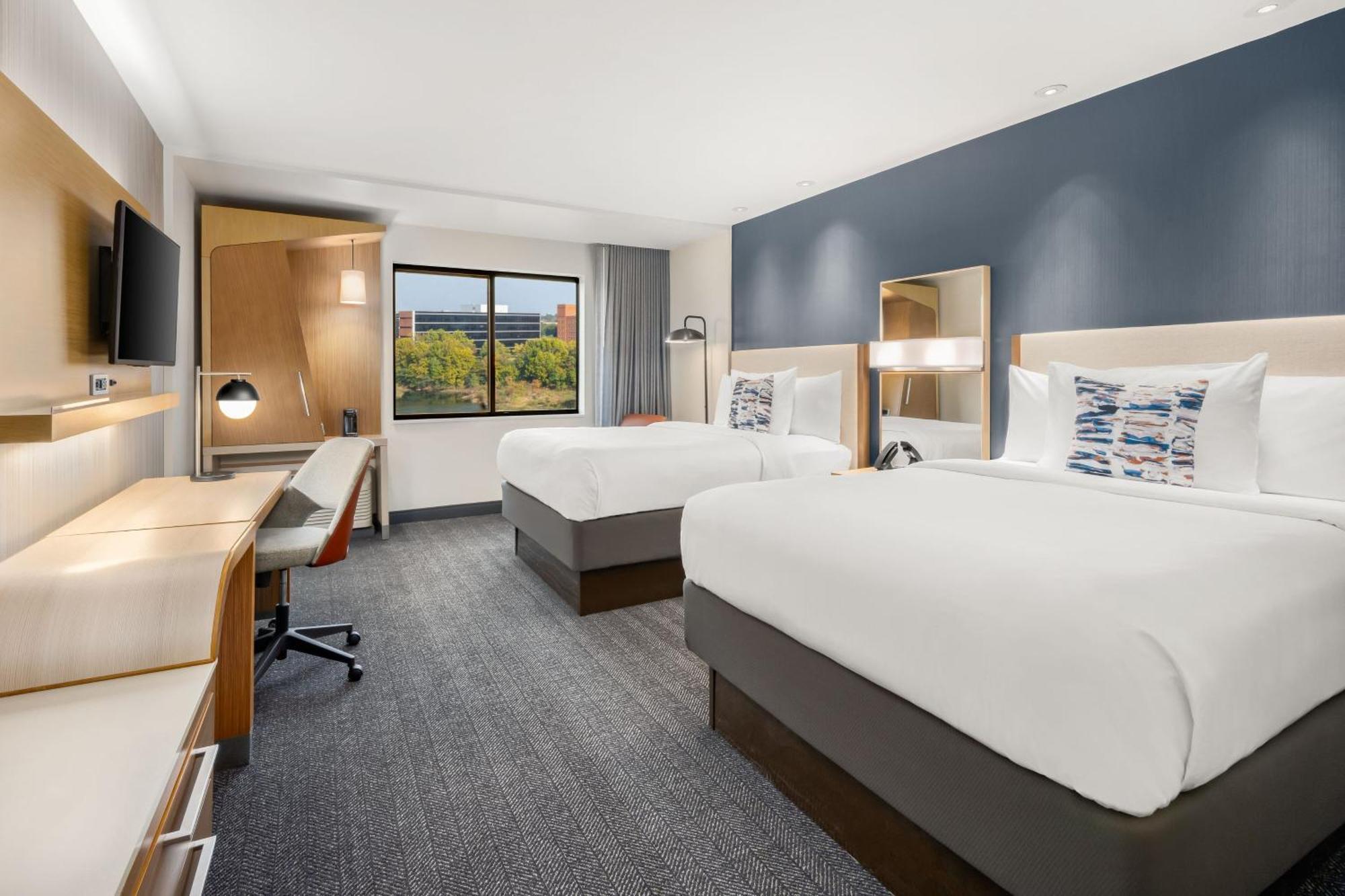 Courtyard By Marriott Columbus Феникс-сити Экстерьер фото